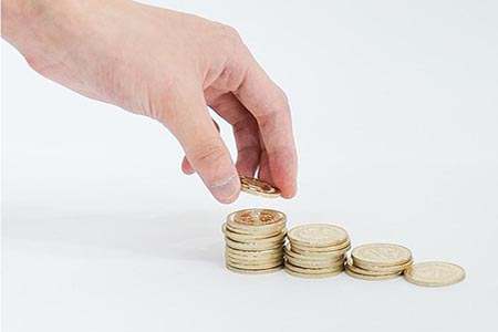 外盘期货直播间喊单（国际期货直播喊单）